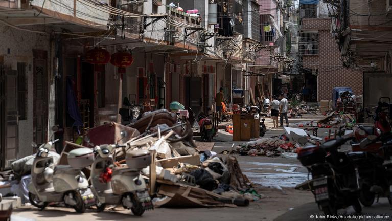 At least 10 die in northwestern China after flash floods – DW – 08 ...