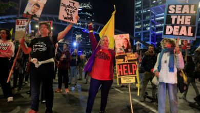 Israel and Hamas reach ceasefire and hostage release deal - ABC News