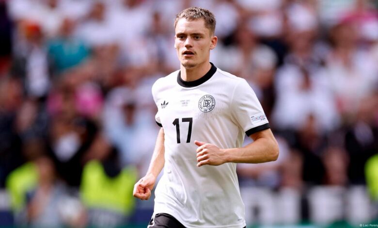 Florian Wirtz wins German men's Footballer of the Year award – DW ...