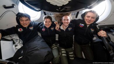 NASA astronauts return to Earth from ISS after five months – DW ...