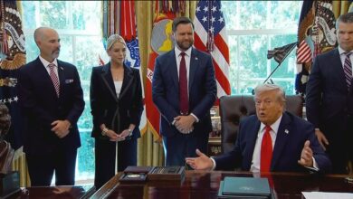 President Trump signs new executive orders to tackle DC crime ...