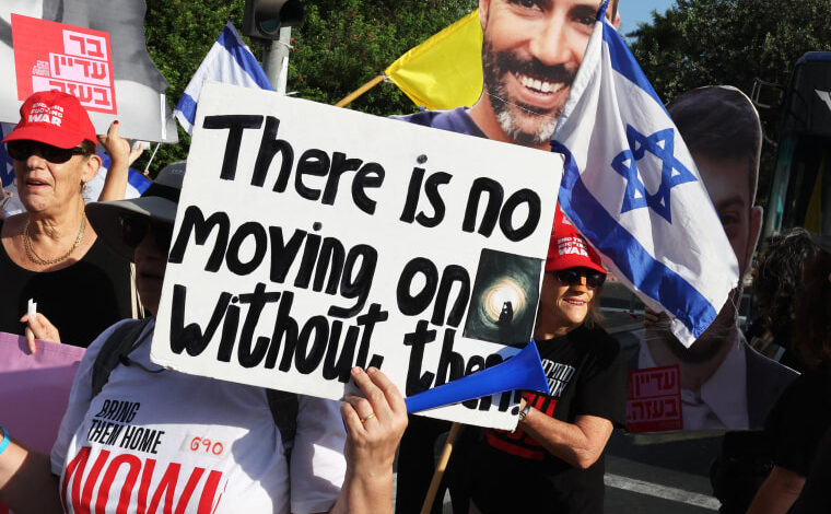 Israeli protesters hold day of disruption to demand Gaza ceasefire ...