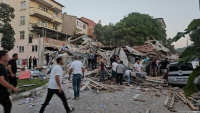Turkey: 6.1 magnitude earthquake kills 1 in Balikesir – DW – 08/11 ...