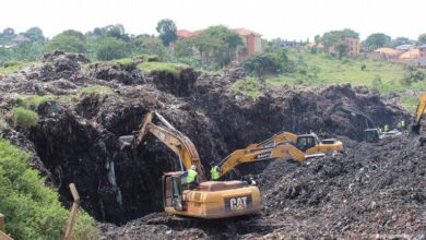 Uganda still battling waste disaster one year on – DW – 08/09/2025