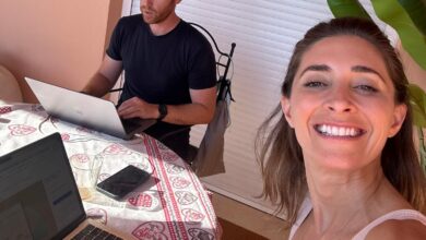 Working While Honeymooning - The New York Times