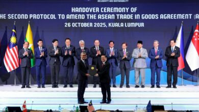 ASEAN Summit: Stocks buoyed by potential of US-China deal – DW ...