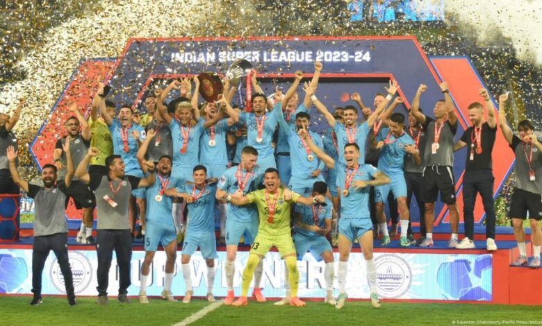Football: Indian Super League is at a crossroads – DW – 10/09/2025