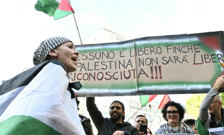 Italian Pro-Palestinian activists clash with police, demand Israel ...