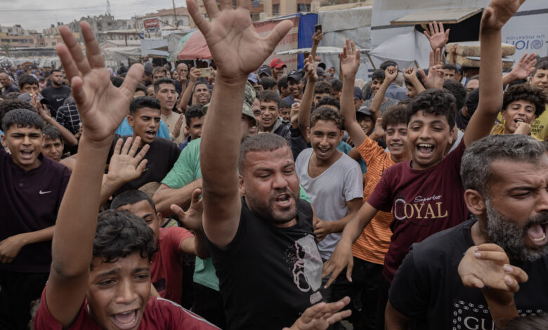 Israel-Hamas Deal Paves Way for Gaza Cease-Fire: Live Updates ...