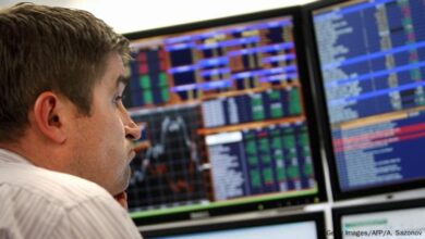 Russian investors trapped as EU mulls using frozen funds – DW – 10 ...