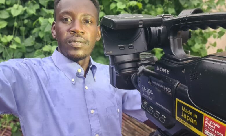 Sudanese journalist Muammar Ibrahim detained by the RSF in El ...