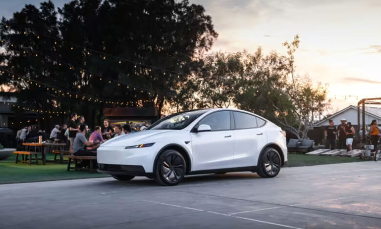 Tesla debuts 'affordable' Model Y and 3 that strike some as too ...