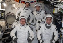 FULL EVENT: astronauts head back to Earth in Nasa’s first medical evacuation