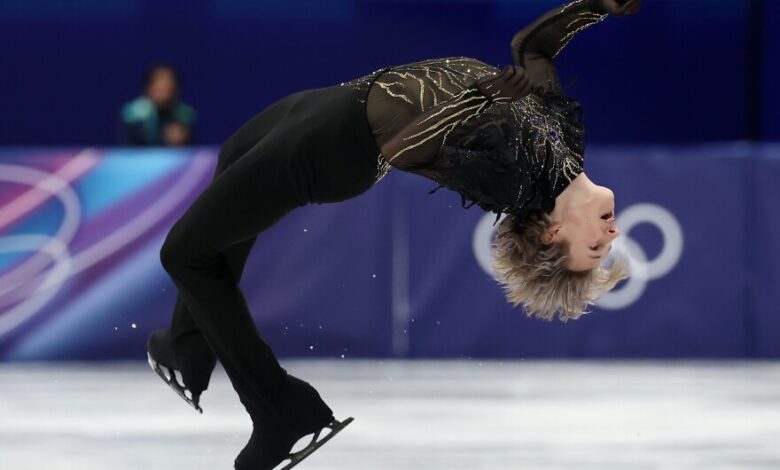 Reporter's notebook: A Dutch speedskater and a U.S. influencer ...